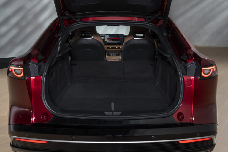 all-new_mazda6e_src_int_014