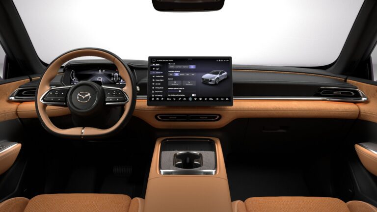 mazda6e_takumi_plus_interior_dashboard_lhd