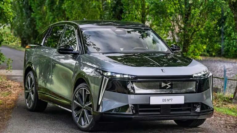 DS N7 im Test: Französischer Luxus-Liner mit Rekord-Reichweite?