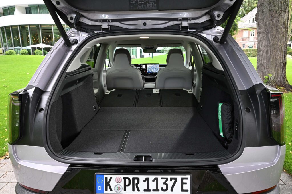 Volvo_EX60 (20)