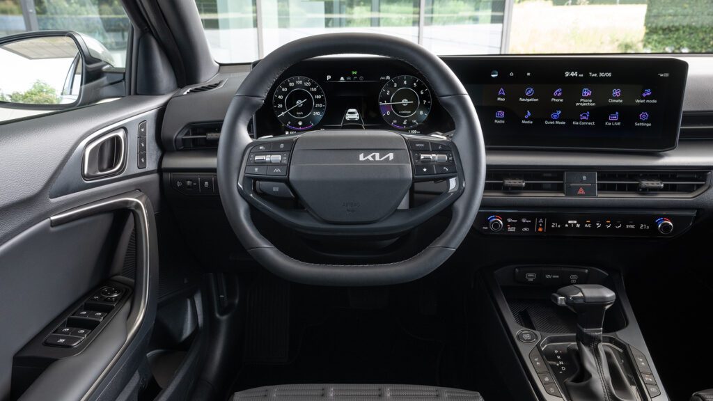 kia_xceed_morning-haze_interior_digital_1920x1080-002