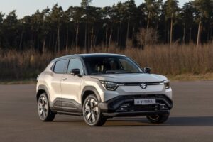 Suzuki eVitara im Test: Der City-Stromer mit Allrad-Genen und Lade-Dilemma